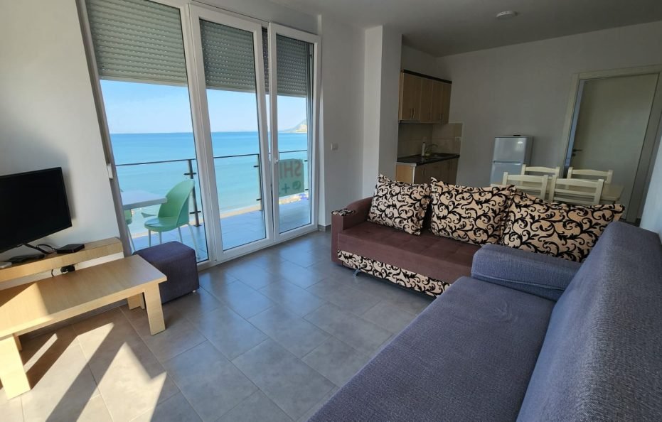 #7000-Roxhensi-Shengjin