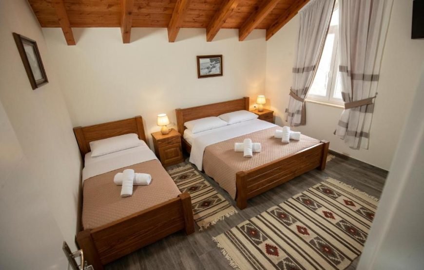 #0209- Xhuli Guesthouse- Lake Shkodra