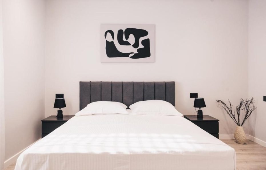 #1001- NYC Boutique Apt -Tirana