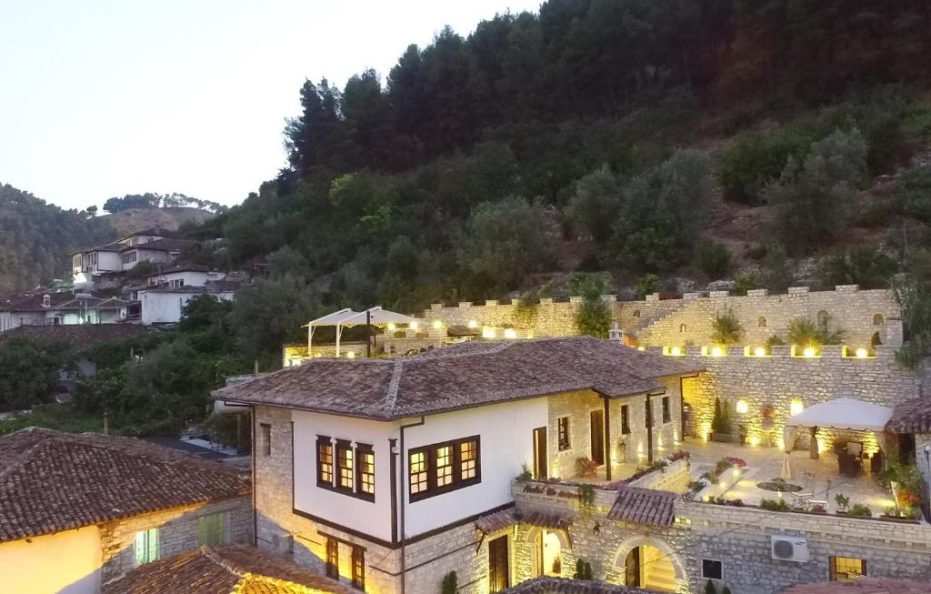 #9006-Hotel Villa Aleksander-Berat