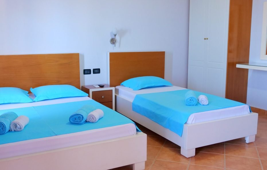 #0102 – Vila Crystal – Saranda