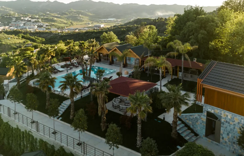 #1001- Am’Or Resort Villa 101 -Tirana