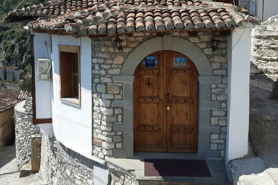 #9008-Hava Baci Guesthouse-Berat