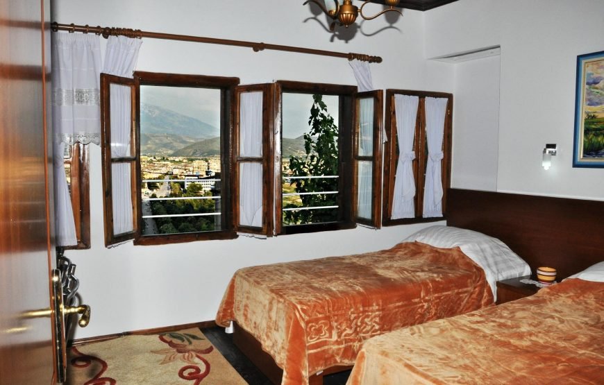 #9008-Hava Baci Guesthouse-Berat